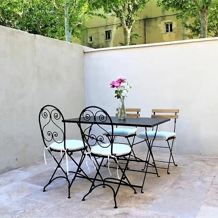 Avec Terrasse En Centre De Remy De Provence Apartment Saint-Remy-de-Provence